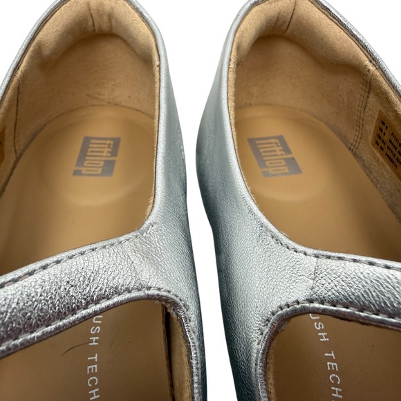 Shoes - Picture 3 of 10